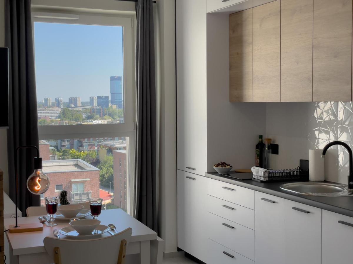 Urban Apartments Premium Baildona 18B, Free Garage, Self Check-In Катовице Екстериор снимка