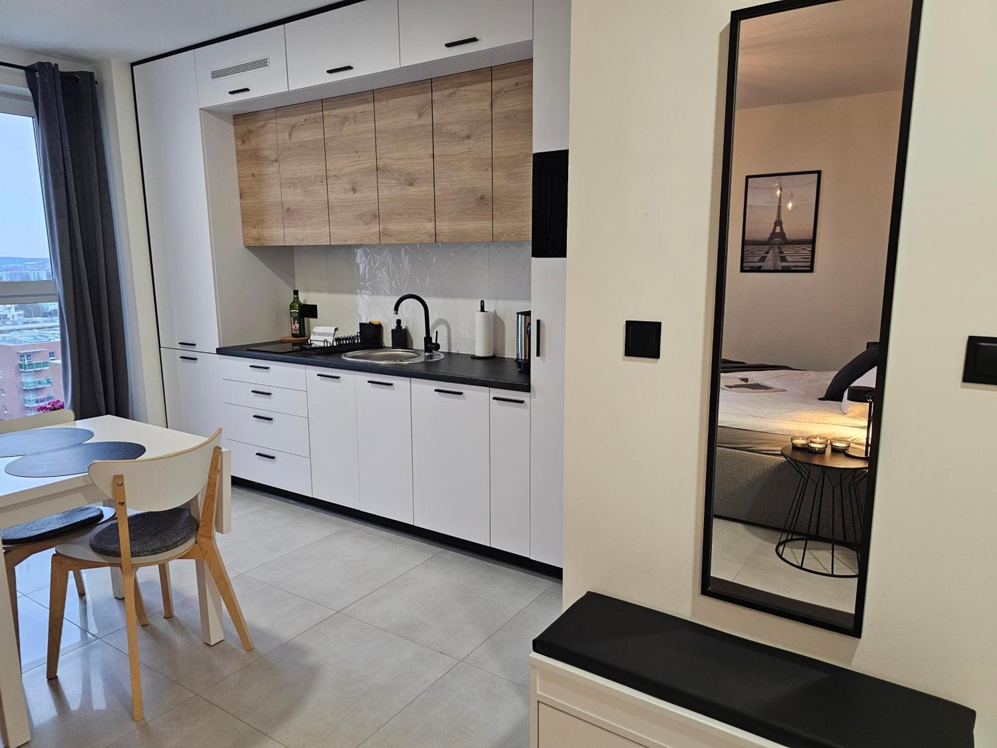 Urban Apartments Premium Baildona 18B, Free Garage, Self Check-In Катовице Екстериор снимка